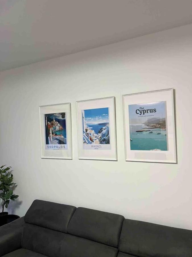 Luxurioeses Apartment,Neubau, 4 Personen, Parkplatz, Griechischer Stil ボーフム エクステリア 写真