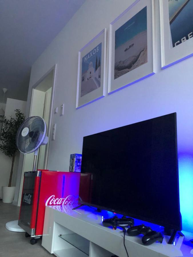 Luxurioeses Apartment,Neubau, 4 Personen, Parkplatz, Griechischer Stil ボーフム エクステリア 写真